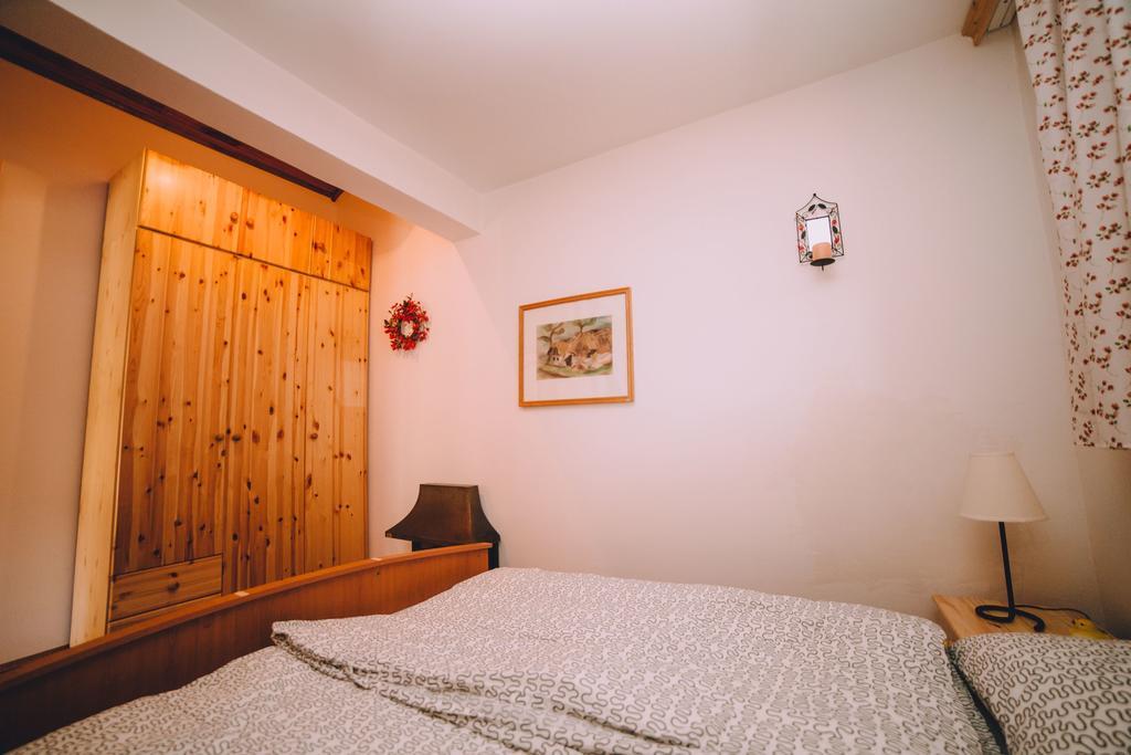 Holiday Home Castanea Praporcan Bagian luar foto
