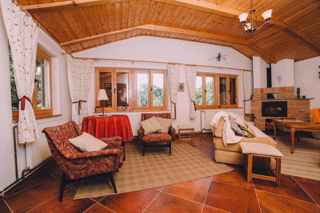 Holiday Home Castanea Praporcan Bagian luar foto