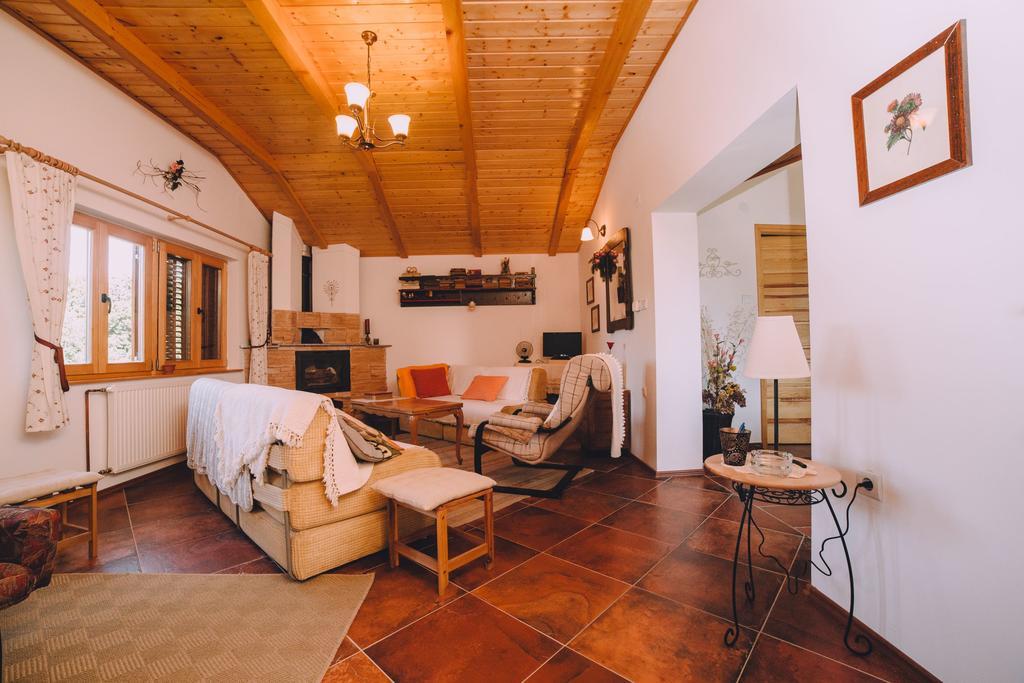 Holiday Home Castanea Praporcan Bagian luar foto